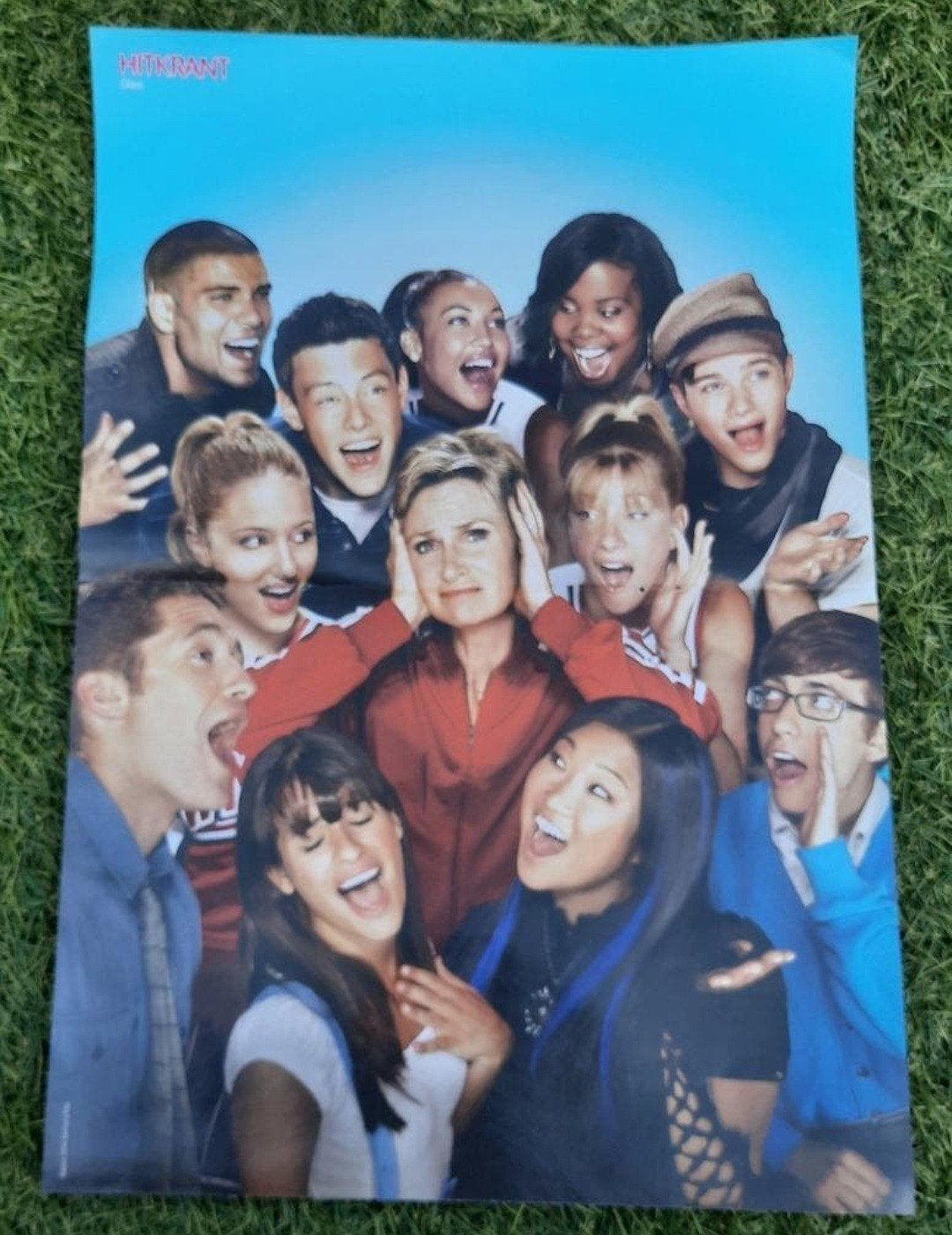 Poster 2x A4 Hitkrant 2010 GLEE / Jan Kooijman / Vampire, Ophalen of Verzenden, Gebruikt, A1 t/m A3, Film en Tv