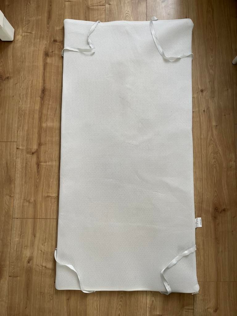 Airgosafe topper + 2 hoeslakens ledikant, Kinderen en Baby's, Ophalen, Jongetje of Meisje, Wit, Overige typen