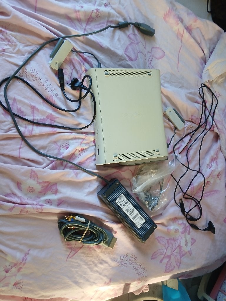 Xbox 360, Spelcomputers en Games, Ophalen, Vanaf 18 jaar, 1 speler, Zo goed als nieuw