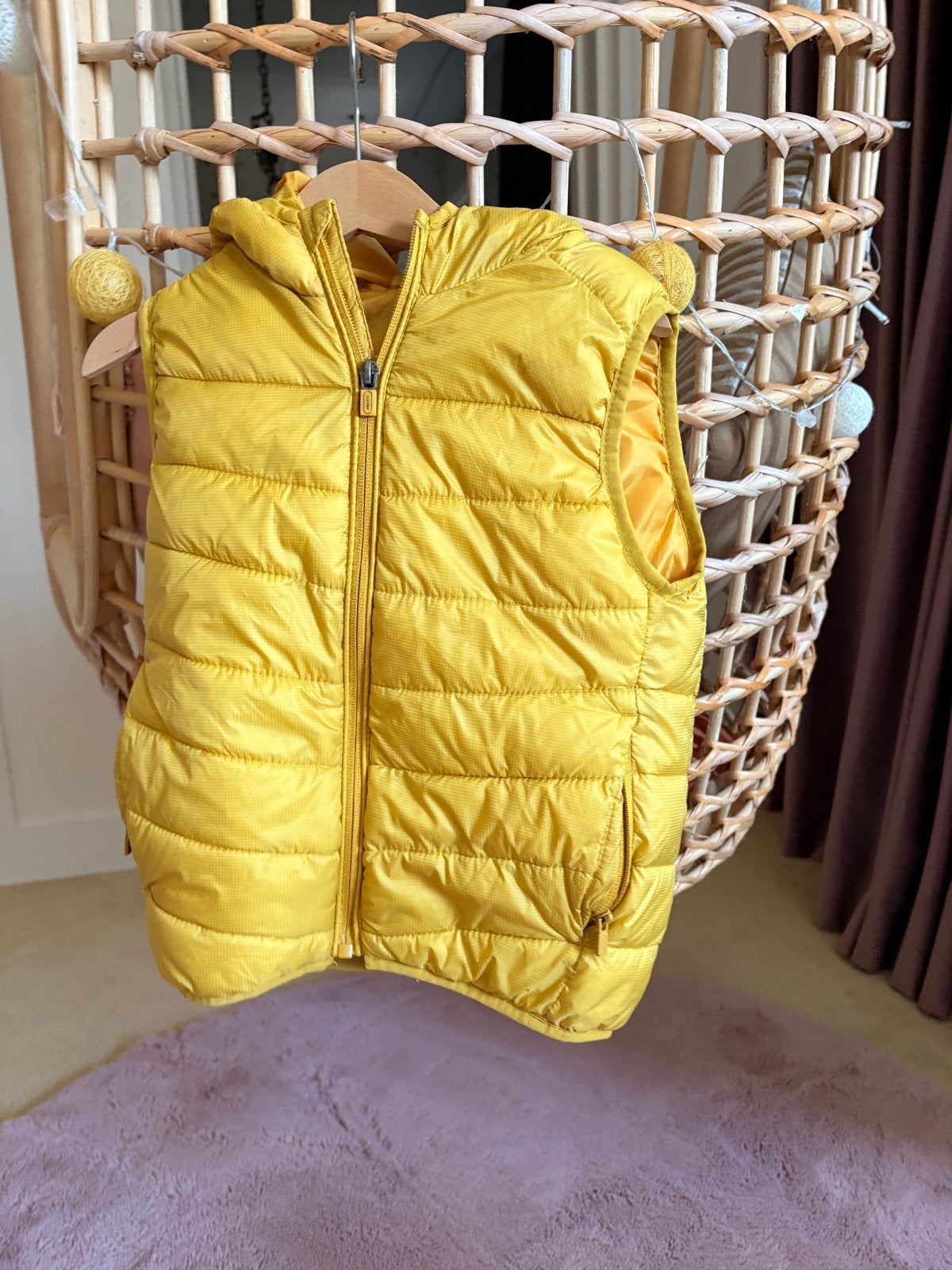 Zara Kids Geel Bodywarmer, Ophalen of Verzenden, Zo goed als nieuw, Jongen of Meisje, Jas