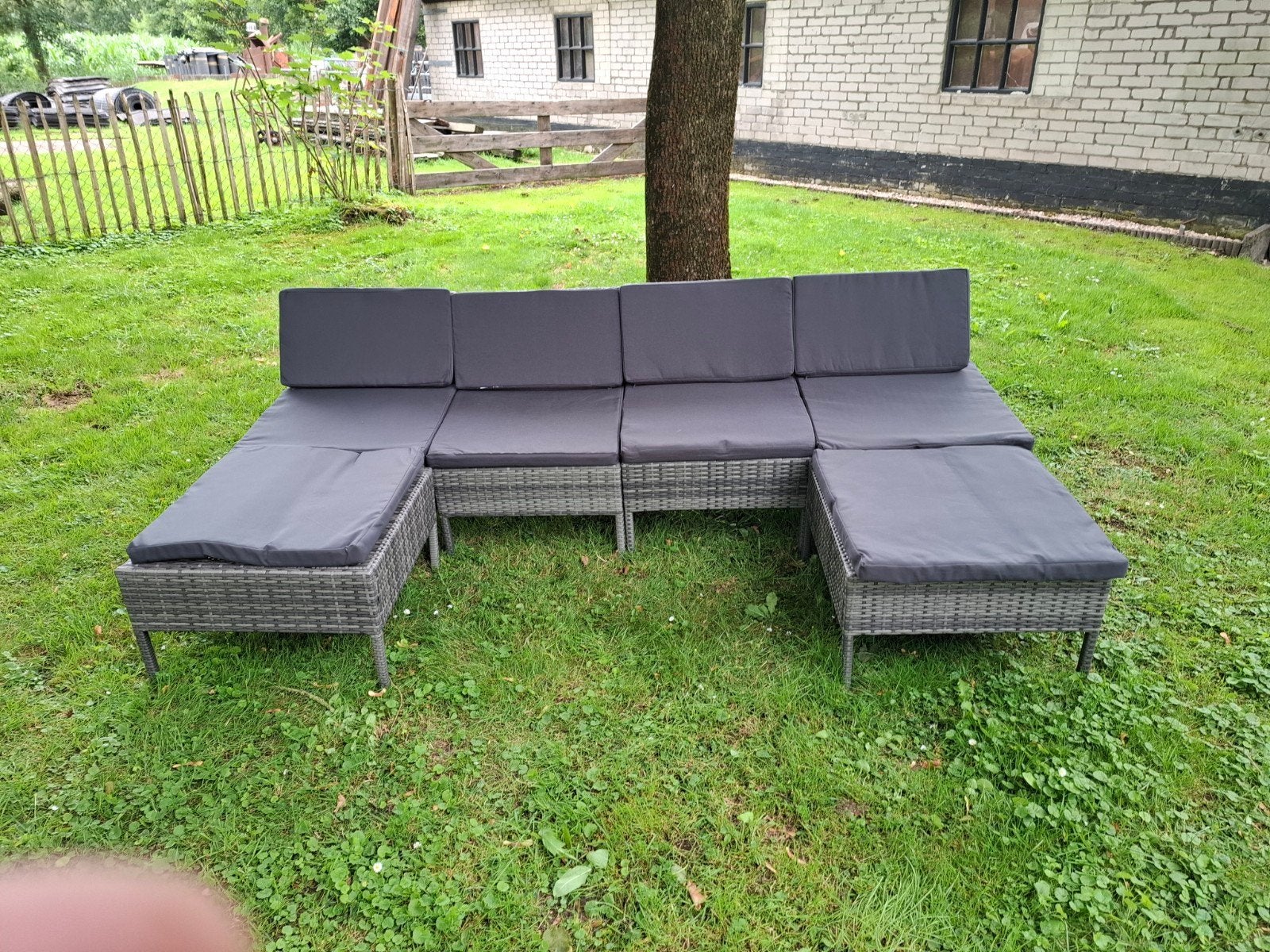Nette loungeset  kan in meedere opstellingen met kussens, Ophalen of Verzenden, Gebruikt, Kunststof