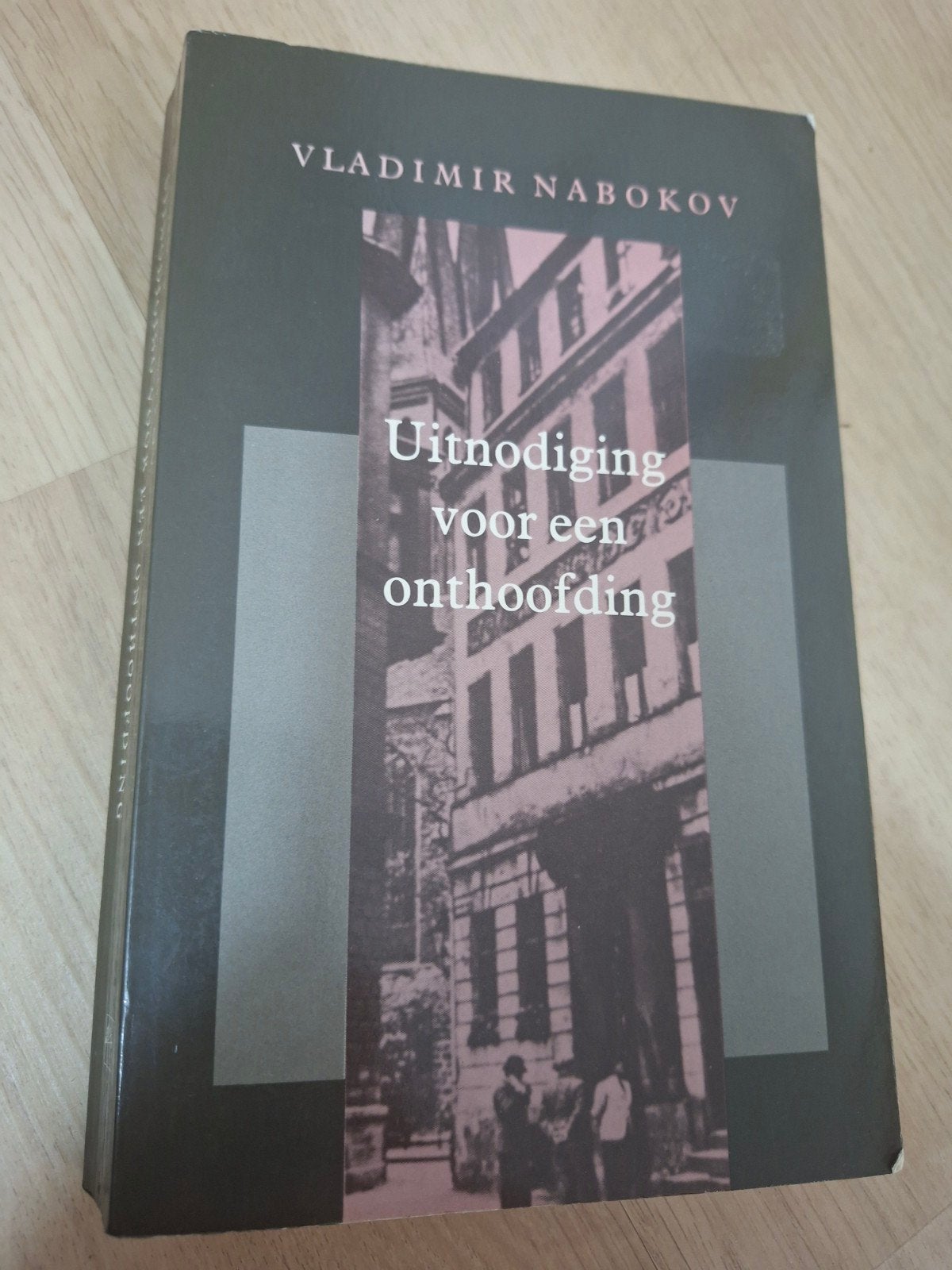 Vladimir Nabokov - Uitnodiging voor een onthoofding, Ophalen of Verzenden, Gelezen, Vladimir Nabokov, Nederland