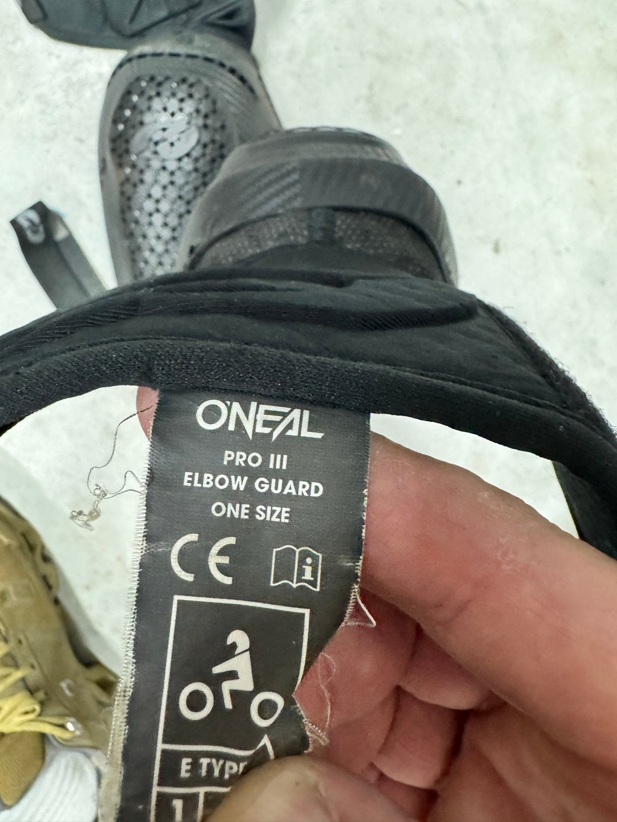 Nieuwe O'Neal Pro III Elleboogbeschermers - One Size, Ophalen of Verzenden, Nieuw