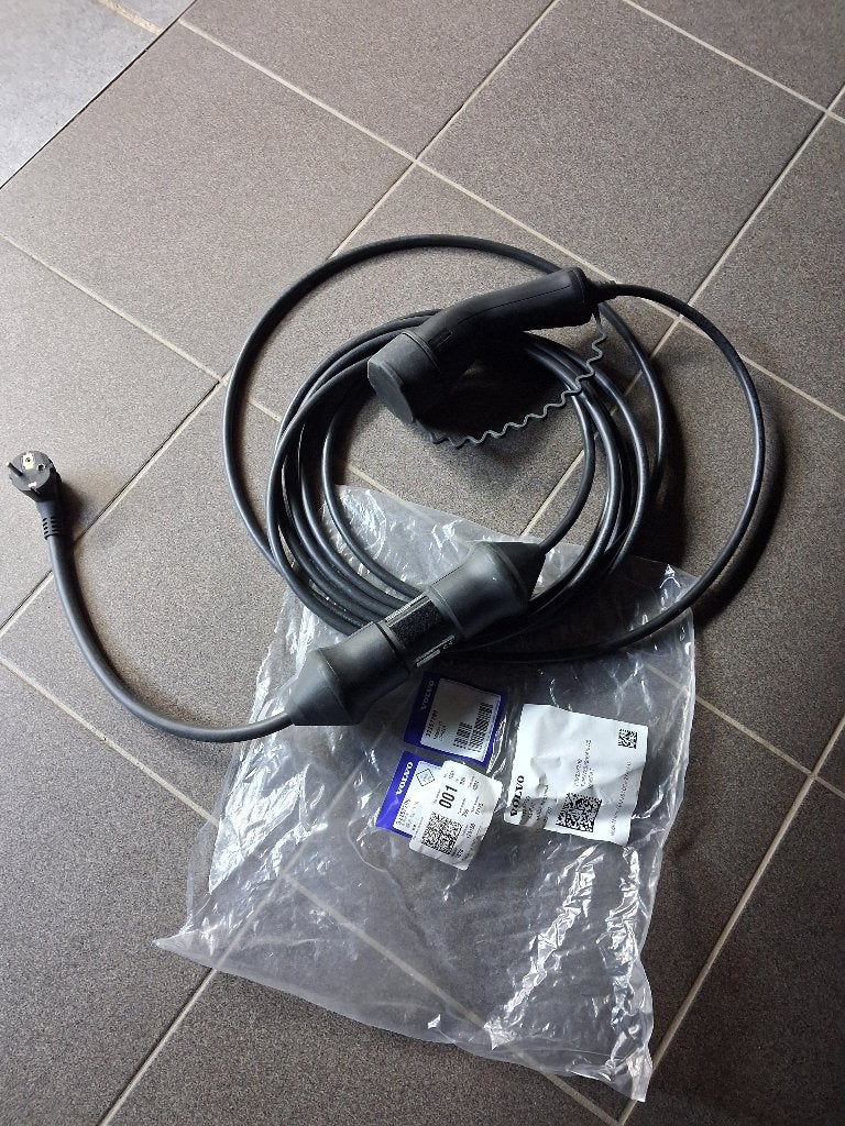 V60 220v laadkabel, Auto diversen, Laadpalen, Ophalen, Gebruikt, Laadkabel