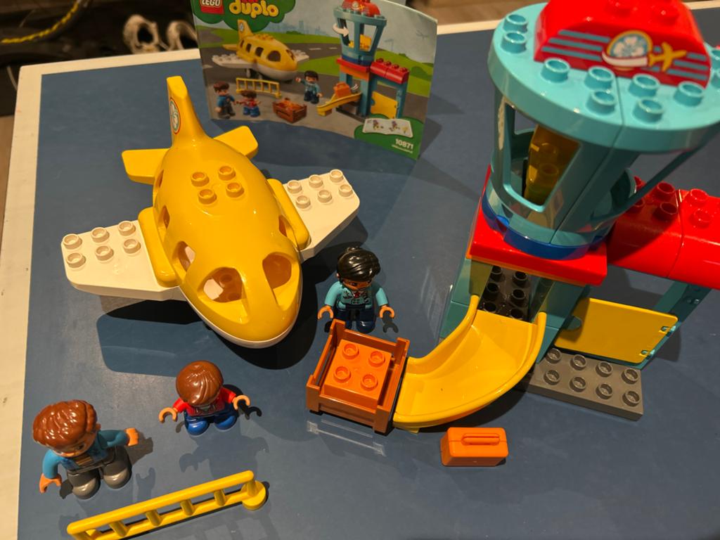 Voor het eerst op het vliegveld, Ophalen, Overige thema's, Zo goed als nieuw, Duplo