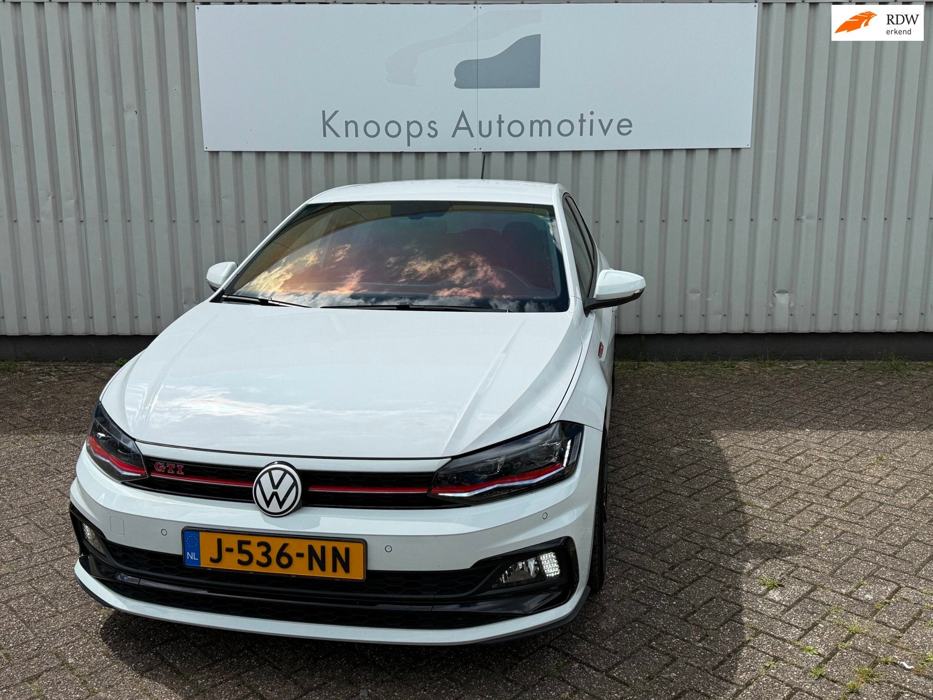 Volkswagen Polo 2.0 TSI GTI 5d Carplay DSG 250pk Chiptuning, Auto's, Stof, Gebruikt, Euro 6, 4 cilinders
