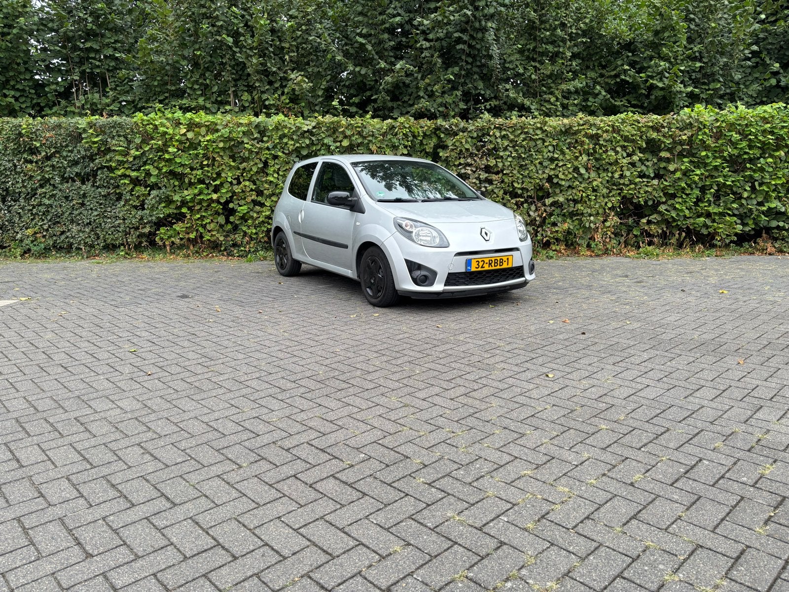 Renault Twingo 1.2 16V 2011 Grijs, Auto's, 839 kg, Twingo, 74 pk, 4 cilinders