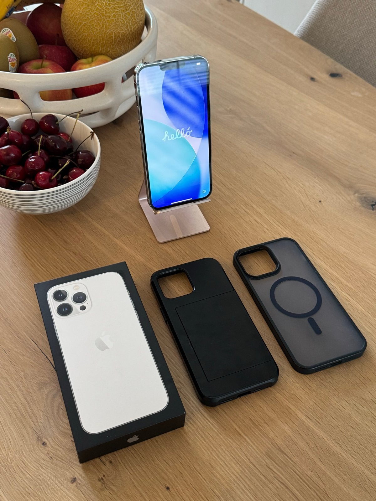 iPhone 13 Pro Max 128 GB wit met 2 hoesjes, Telecommunicatie, Mobiele telefoons | Apple iPhone, Ophalen, 128 GB, Zonder simlock