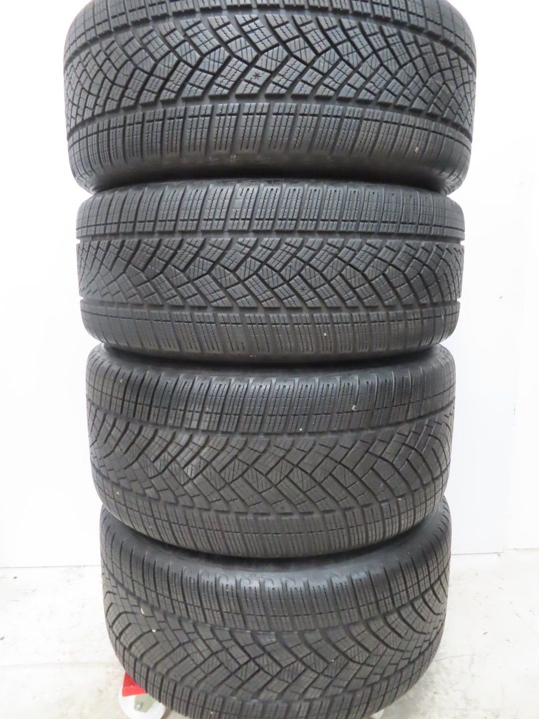 Originele Porsche Taycan 20 inch velgen winterbanden, Auto-onderdelen, Banden en Velgen, -, -, Banden en Velgen, 20 inch
