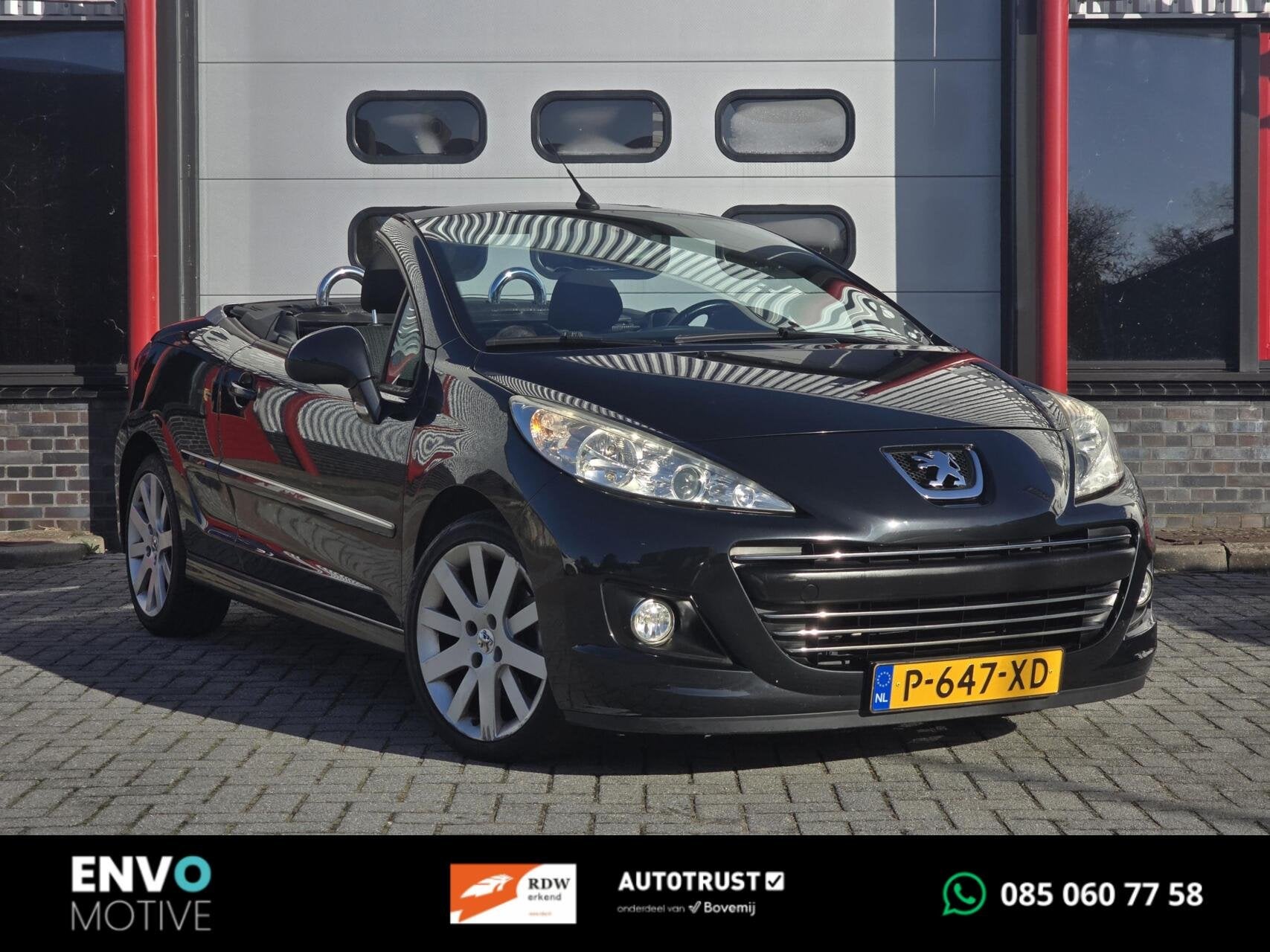 Peugeot 207 CC 1.6 VTi Griffe Cabrio Clima/Cruise/PDC/LMV, Voorwielaandrijving, Euro 5, Gebruikt, Zwart
