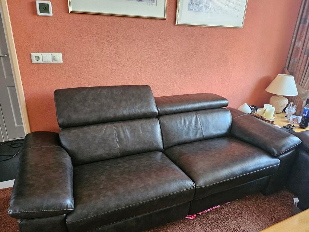 Mooie lederen bank, Ophalen, 150 tot 200 cm, Zo goed als nieuw, Rechte bank