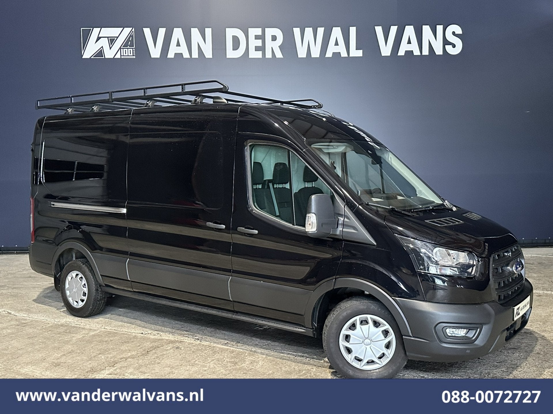 Ford Transit 2.0 TDCI 130pk L3H2 Euro6 Airco | Navigatie | I, Auto's, Bestelauto's, 2500 kg, Zwart, 11 km/l, Bedrijf