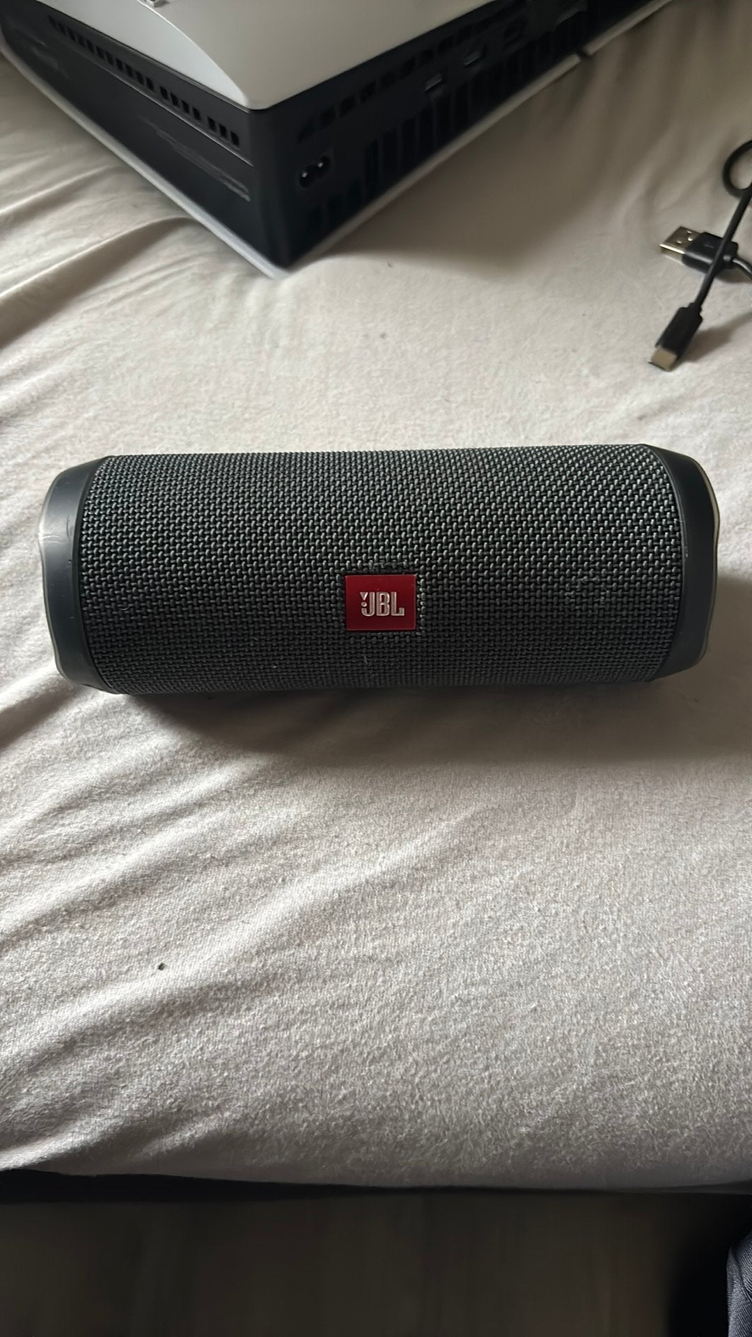 Jbl flip essential 2, Ophalen, JBL, Overige typen, Zo goed als nieuw