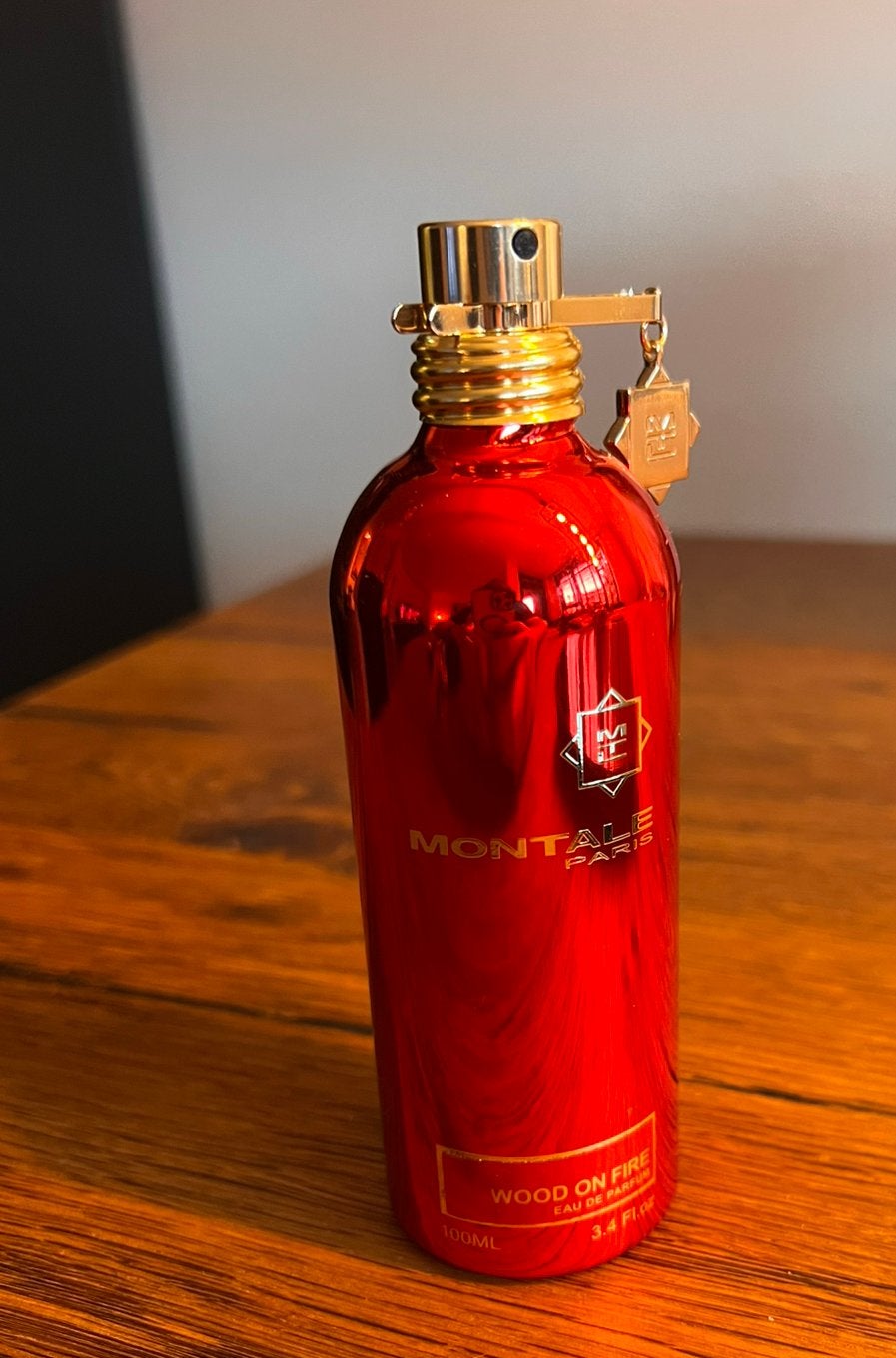Montale Wood On Fire, Sieraden, Tassen en Uiterlijk, Uiterlijk | Parfum, Ophalen of Verzenden, Zo goed als nieuw