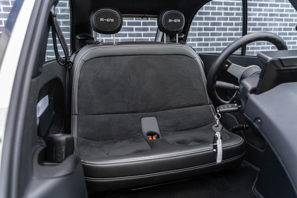 Microlino L7 Paris Mint 12,5 kWh | Schuifdak | 177km Rijbere, Auto's, 177 km, Achterwielaandrijving, Gebruikt, Zwart