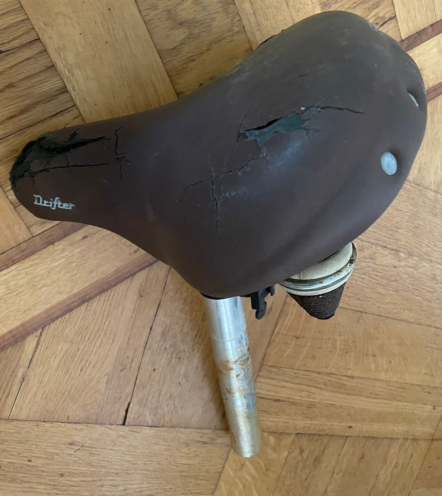 Drifter zadel met zadelpen 31,6 fietszadel met vering, Ophalen of Verzenden, Zo goed als nieuw, Zadel, Leer