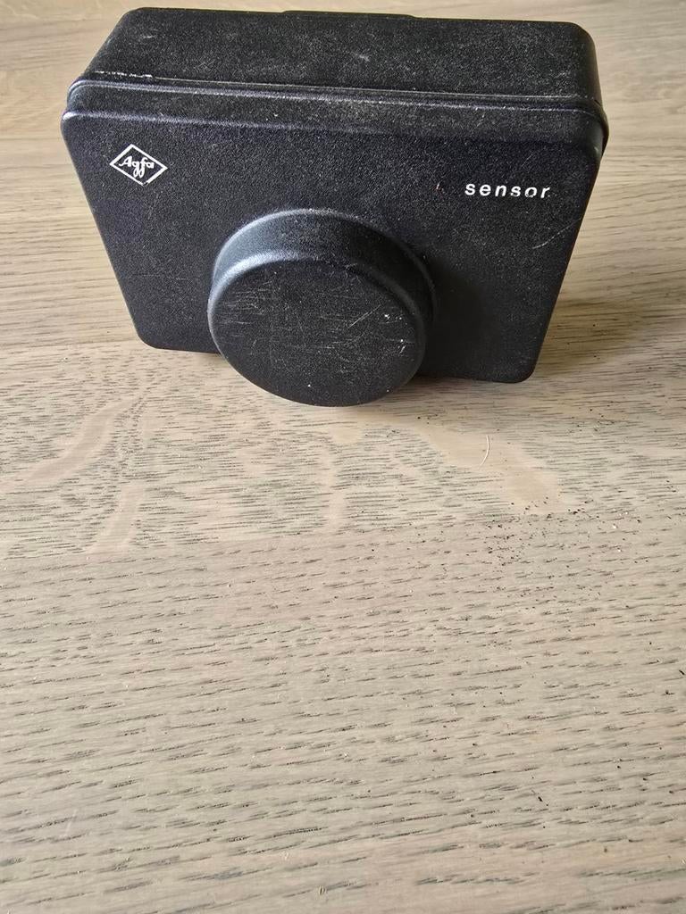 Agfamatic 100 Sensor Compact Camera met Hoesje, Ophalen of Verzenden, Gebruikt, Compact, Overige Merken