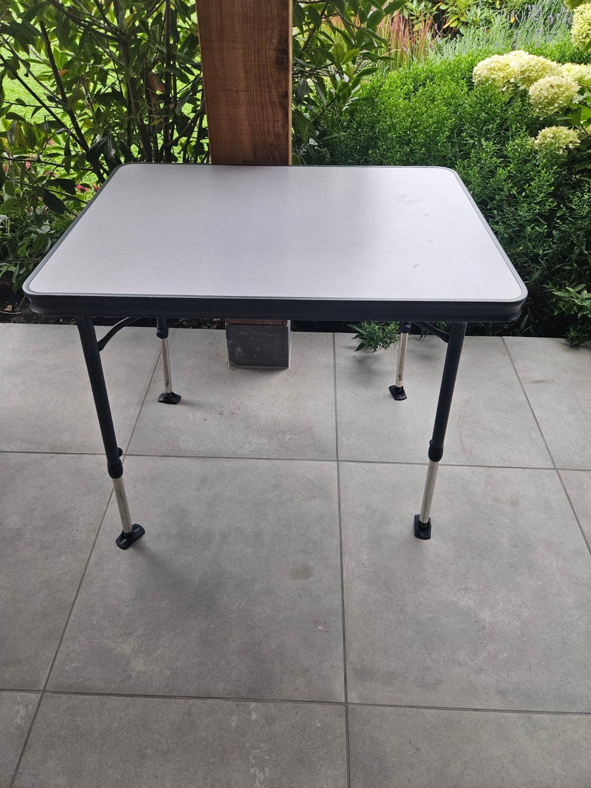 crespo campingtafel 80x60, Caravans en Kamperen, Ophalen, Zo goed als nieuw, Campingkast