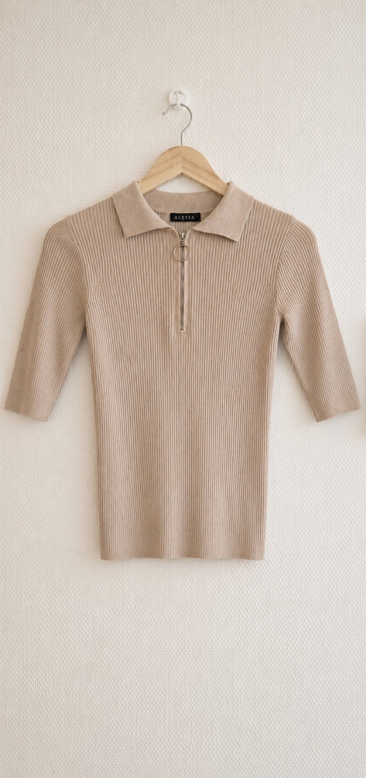 Alesia Beige Ribgebreide Top met Rits - Maat S, Kleding | Dames, Tops, Ophalen