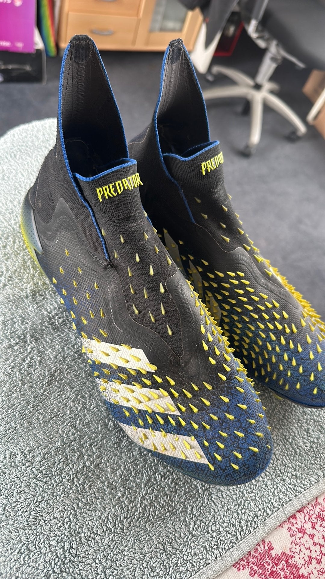 Adidas voetbalschoenen predator freak 3, Ophalen, Gebruikt, Maat XS of kleiner, Schoenen