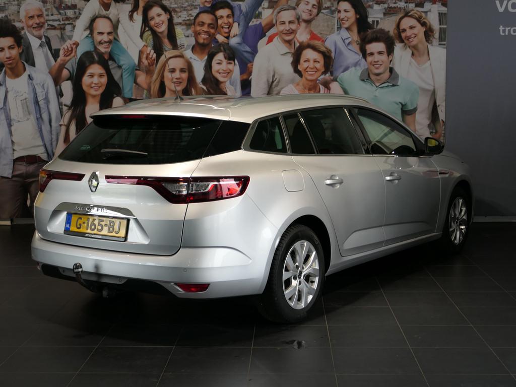 Renault Mégane Estate 1.3 TCe Limited Trekhaak, All seasons, Stof, Gebruikt, 4 cilinders, 1330 cc