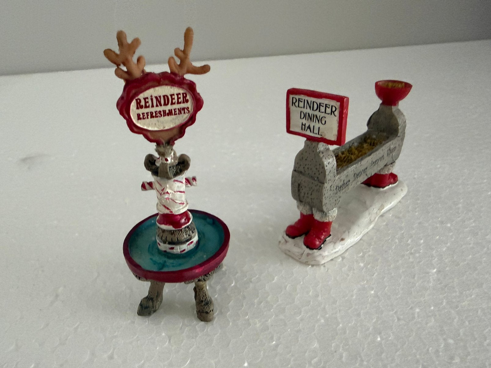 Lemax Santa Wonderland rendier voer en drink station, Ophalen, Gebruikt