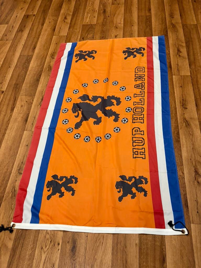 Oranje Vlag Hup Holland., Ophalen of Verzenden, Zo goed als nieuw