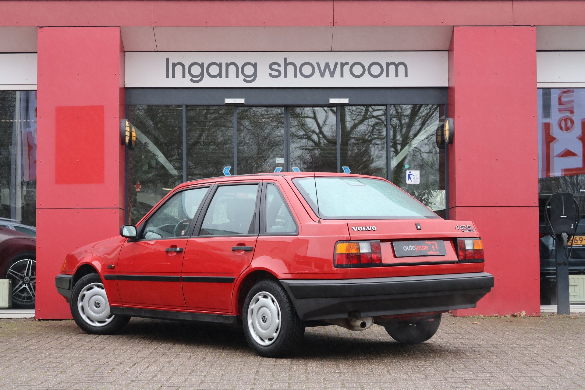 Volvo 440 1.7i DL | Automaat | 1991 | (bj 1991), Auto's, Oldtimers, Stof, Zwart, Bedrijf, Radio