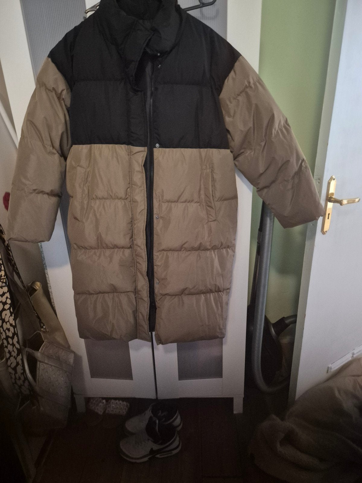 damesjas lang mt m L  10euro, Ophalen