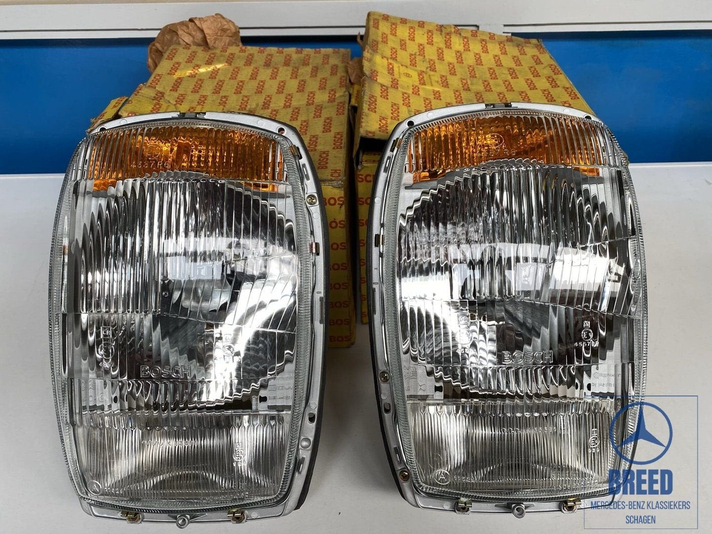 NOS set koplampen Bosch Duplo voor Mercedes-Benz W114 W115 /, Auto-onderdelen, Verlichting, -, Nieuw, Ophalen of Verzenden, -