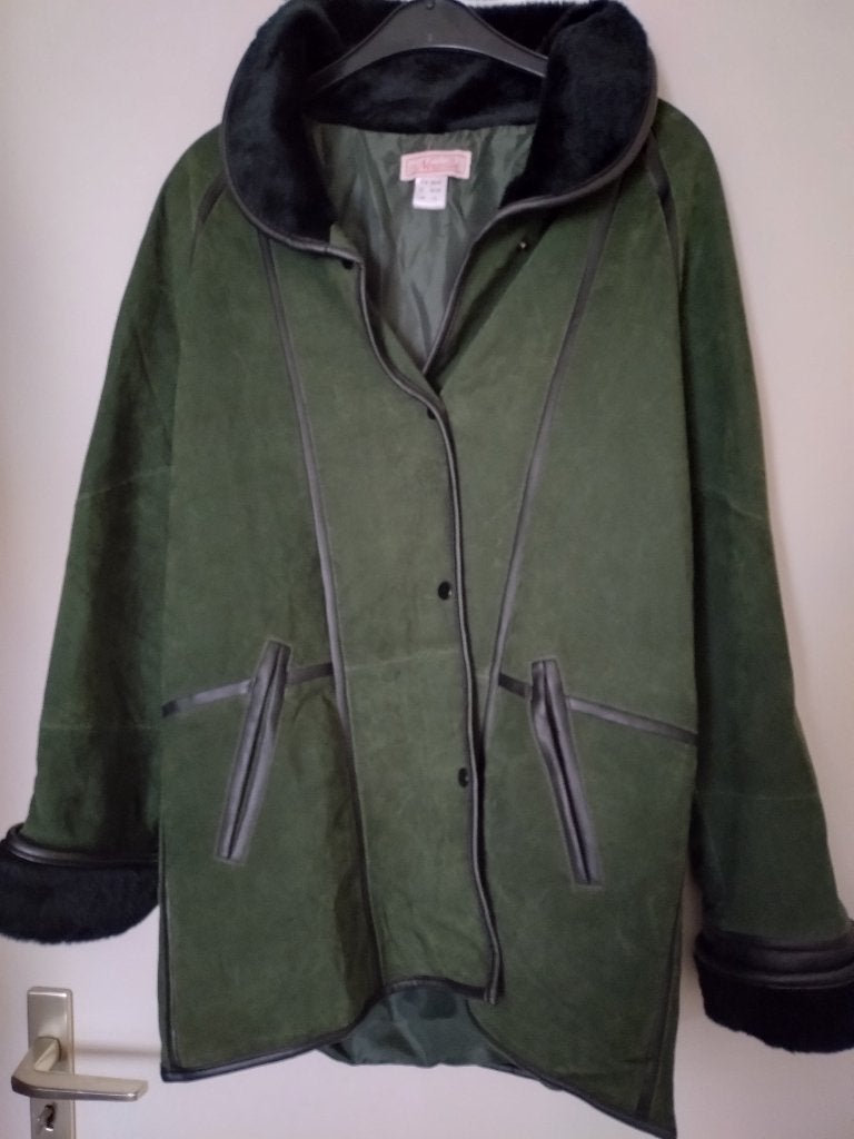 Suede damesjas, Kleding | Dames, Ophalen of Verzenden, Gedragen, Maat 36 (S), Groen