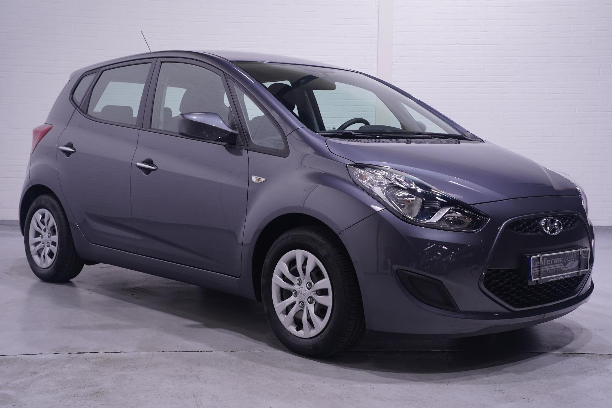 Hyundai ix20 1.4i i-Drive Airco Trekhaak, Auto's, Voorwielaandrijving, Euro 5, Stof, Gebruikt
