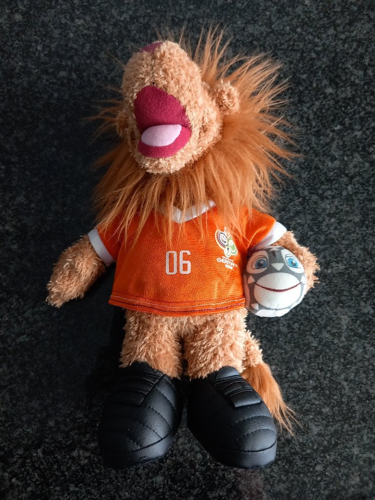 WK Voetbal Origineel FIFA WORLD CUP Fanleeuw NICI nieuwstaat, Verzamelen, Ophalen of Verzenden, Nieuw, Overige sporten, Overige typen