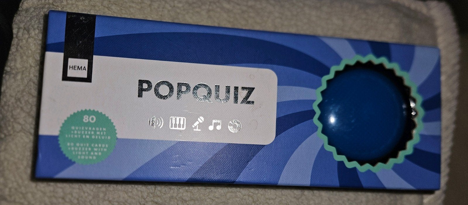 Popquiz met buzzer - HEMA, Drie of vier spelers, Ophalen of Verzenden, Zo goed als nieuw, HEMA