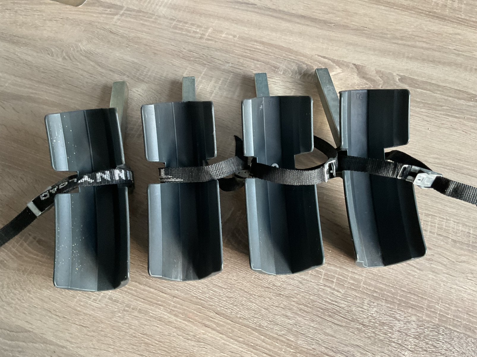 Twinny Load extra brede wielgoot 8 cm - goot fietsendrager, Auto diversen, Fietsendragers, Ophalen of Verzenden, Zo goed als nieuw