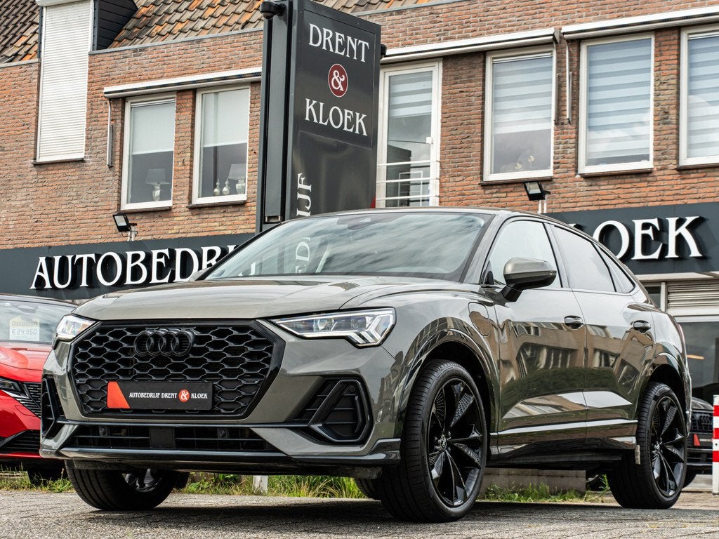 Audi Q3 Sportback 45 TFSI e Advanced Edition 20 INCH BLACK O, Auto's, Audi, Stof, Gebruikt, Euro 6, Hybride Elektrisch/Benzine
