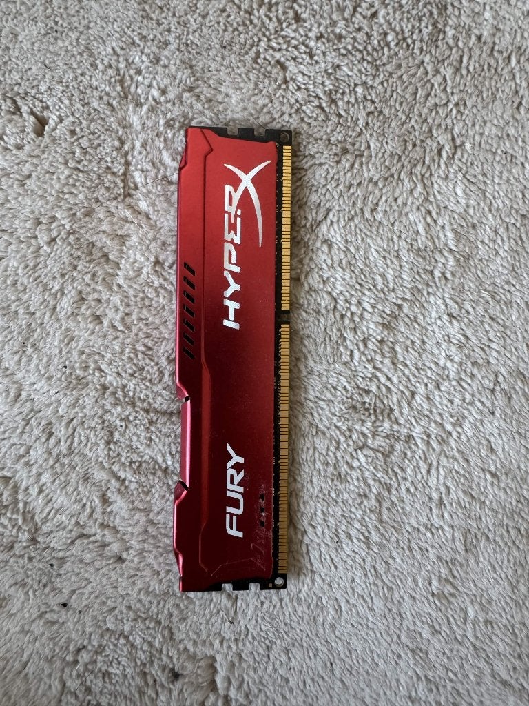 HyperX Fury 8GB DDR3 1600MHz RAM Geheugen (Rood) – Gebruikt, Computers en Software, RAM geheugen, Ophalen, Gebruikt, 8 GB, DDR3