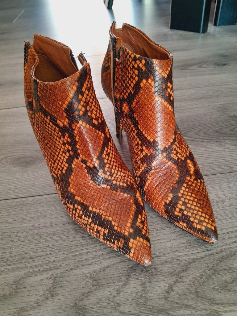 Leren Schoenen Hoge Hakken, Bruin, Ophalen of Verzenden, Zo goed als nieuw, Schoenen met hoge hakken