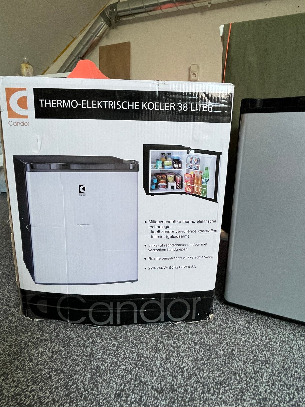 Candor Thermo-elektrische Koeler 38 Liter - Zo goed als nieu, Ophalen, Zonder vriesvak, Minder dan 45 cm, Minder dan 85 cm