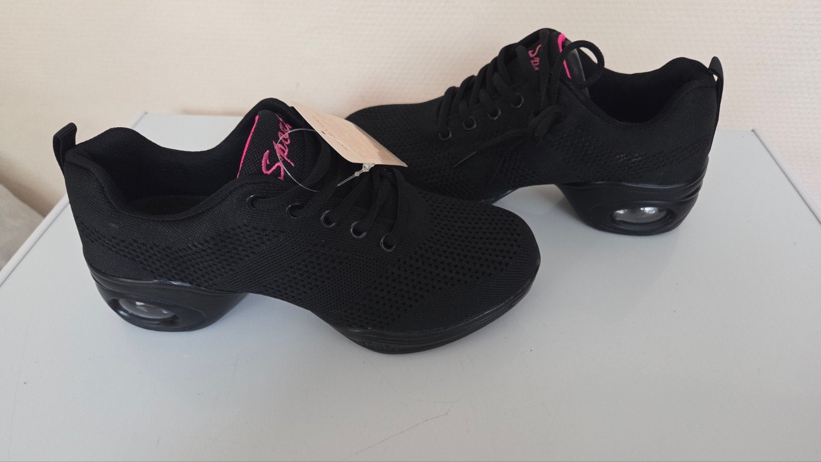 Mooie nieuwe dansschoenen, maat 39, Ophalen of Verzenden, Nieuw, Schoenen