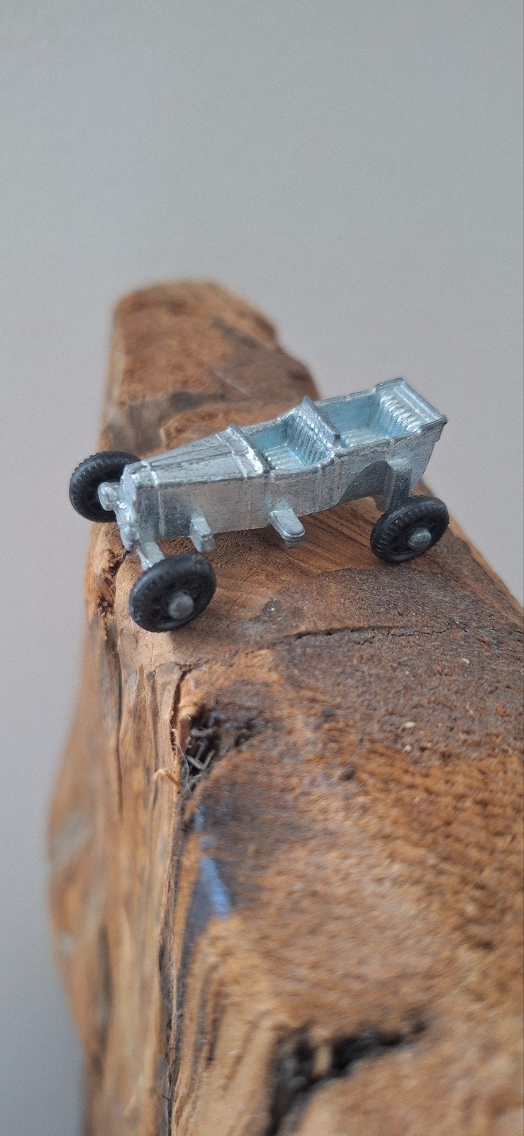 Miniatuur Rolls Royce van ijzer., Ophalen of Verzenden, Zo goed als nieuw