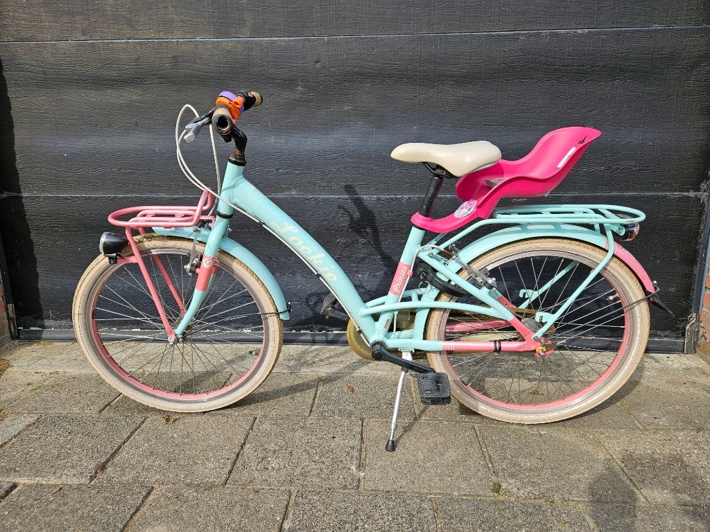 Loekie kinderfiets 22 inch, Ophalen, Gebruikt, Loekie Prinses, Terugtraprem