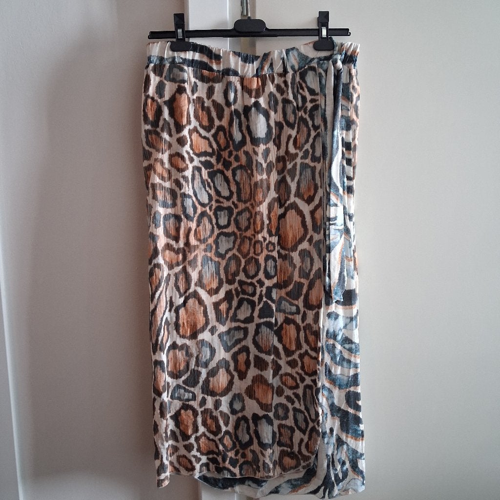 Poools. Lange rok, meerkleurig, viscose,  Mt 38 lengte 85 cm, Maat 38/40 (M), Meerkleurig, Ophalen of Verzenden, Zo goed als nieuw