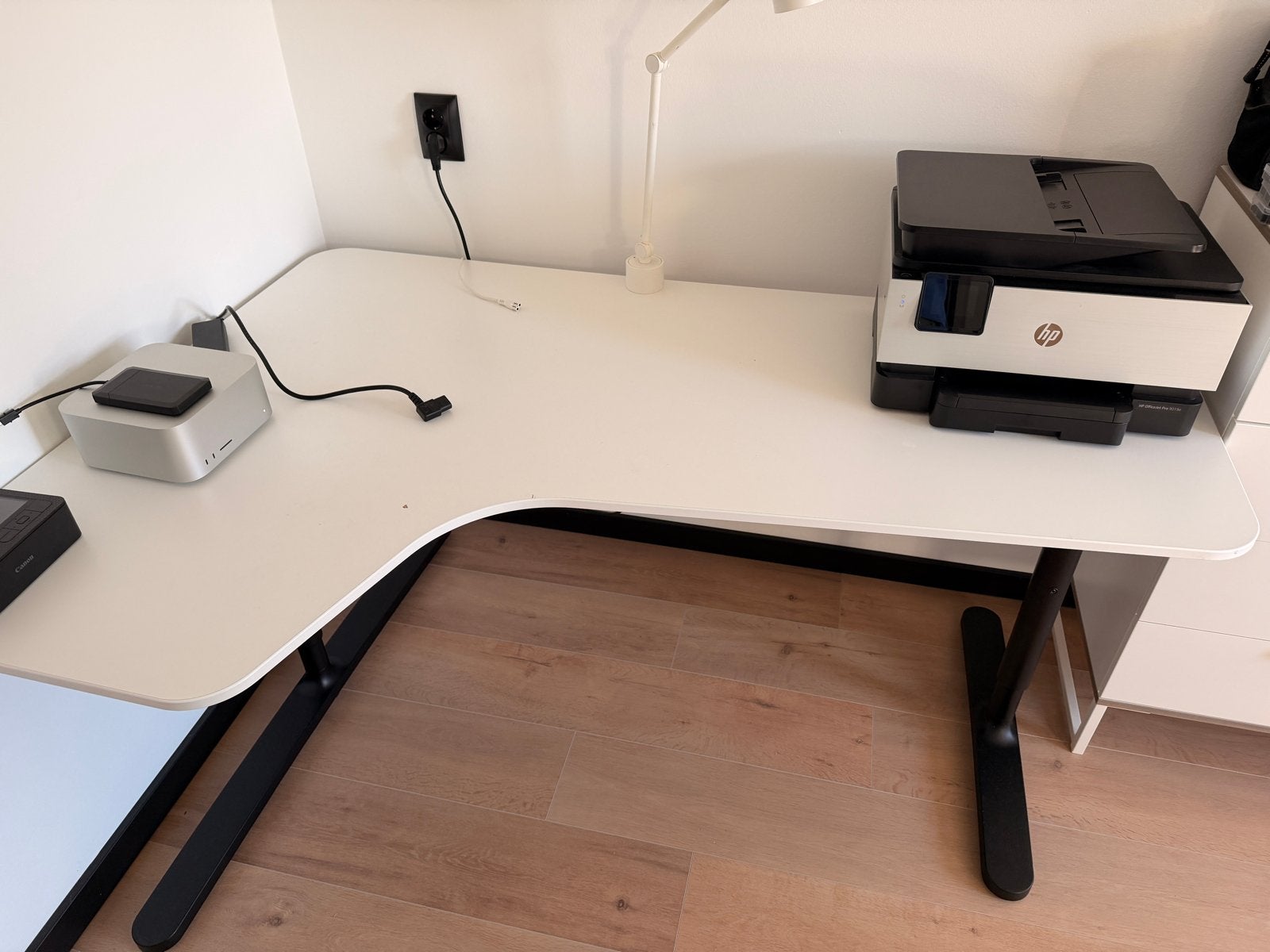 Ikea Bekant hoekbureau - Gratis af te halen, Ophalen, Gebruikt, Spaanplaat of MDF, Hoekbureau
