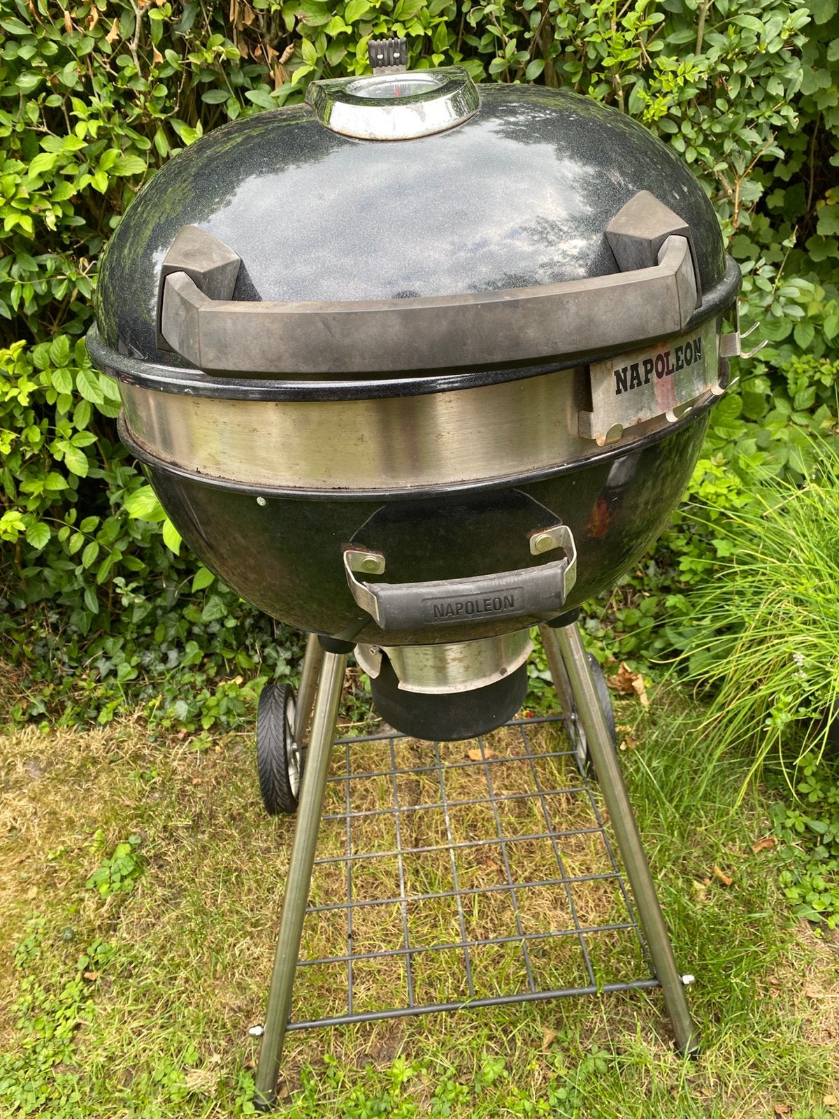 Napoleon Barbeque, Ophalen, Gebruikt
