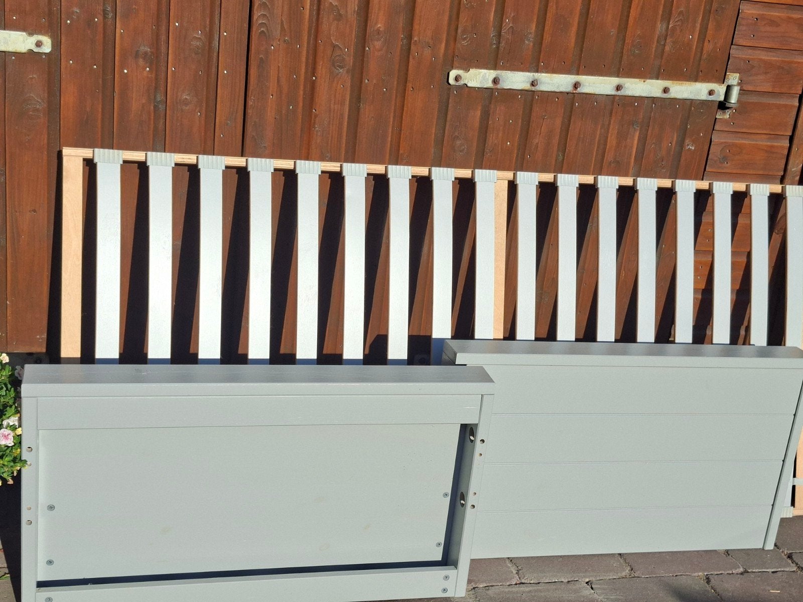 Woood, eenpersoonsbed 'Dennis'. Lichtgrijs incl. lattenb, Gebruikt, 90 cm, Eenpersoons, Ophalen of Verzenden