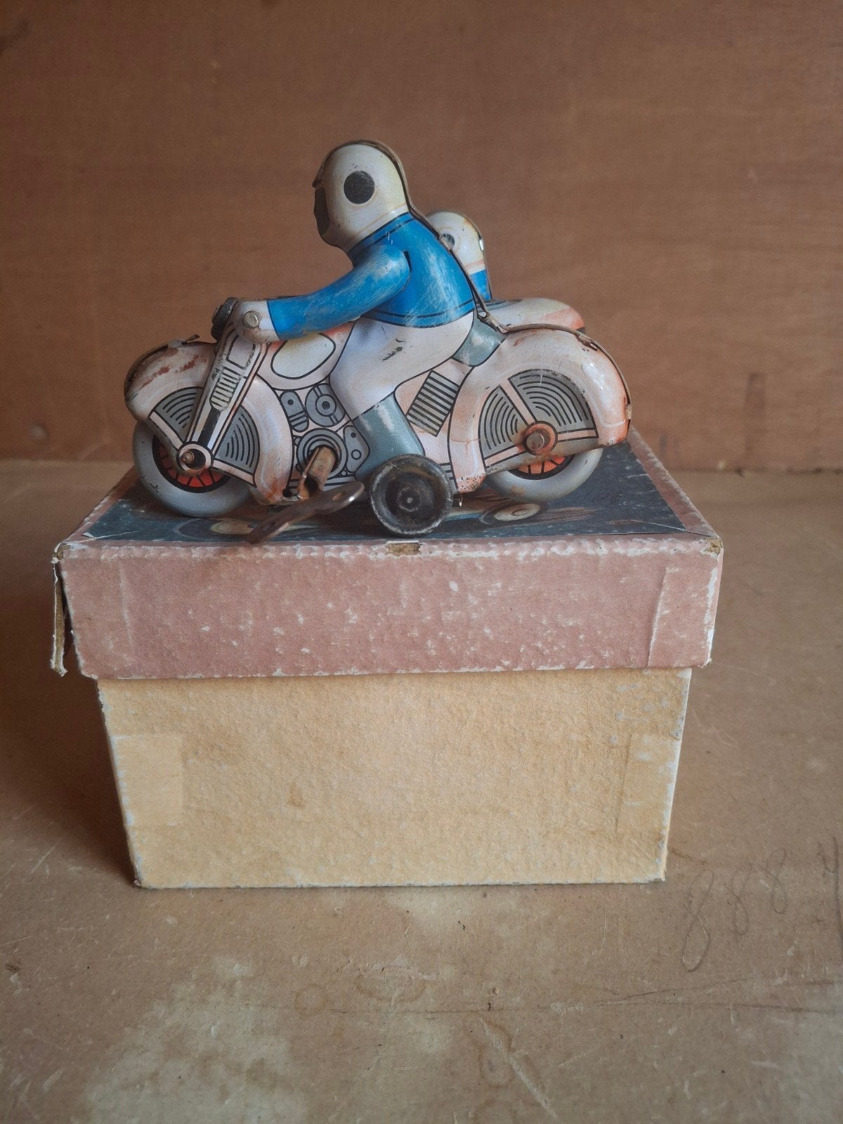 Blikken motor met zijspan, Rabbit side car, Ophalen of Verzenden
