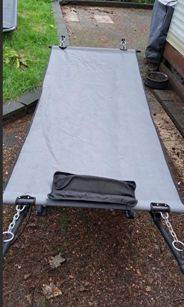 Opvouwbaar ligbed met standaard - grijs, Ophalen, Eenpersoons, Binnen, Gebruikt