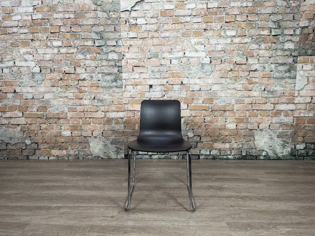 Vitra HAL RE Sledge – Bruin kunststof | Jasper Morrison