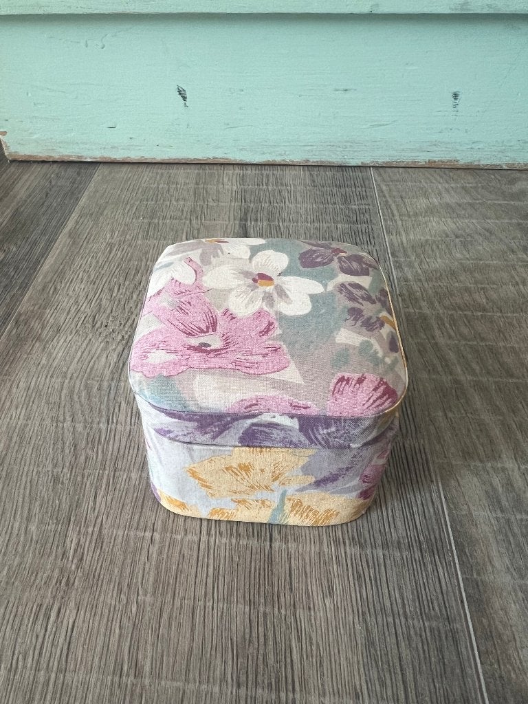 Vintage brocante Frans stoffen sieradendoosje doosje bakje, Antiek en Kunst, Ophalen of Verzenden